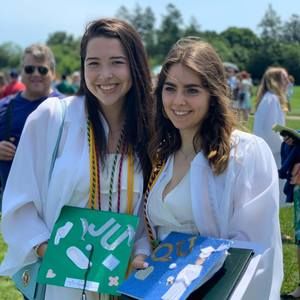 Meet your Posher, Caroline